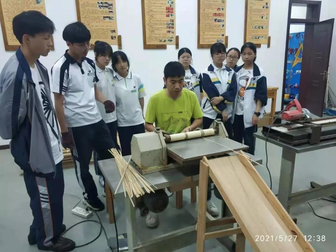 瑞安市職業中等專業教育集團學校 厚植溫州情懷 凸顯區域特質 數字文化創意內容應用服務
