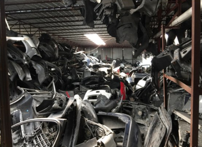 廣州陳田拆車件汽配城