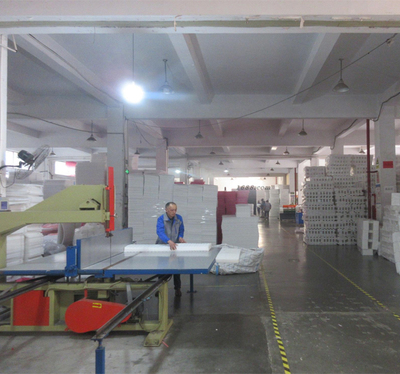 五周泡綿 | 汽配件+epe珍珠棉內襯,給您專業的推薦